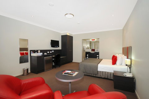 Platinum International - Accommodation NSW 19