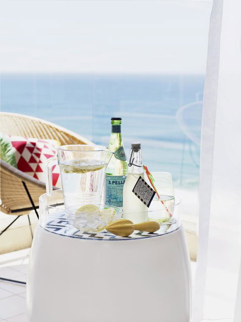 QT Gold Coast - Accommodation NSW 27