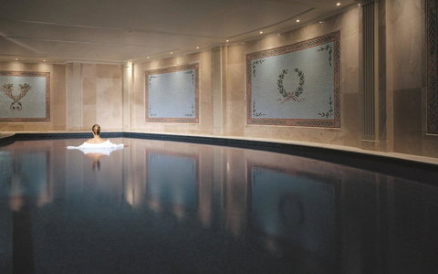 Imperial Hotel Gold Coast - Accommodation NSW 9