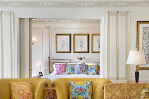 Imperial Hotel Gold Coast - Accommodation NSW 20