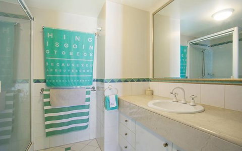 APR Private SUITES MOROC By The Beach - Accommodation NSW 41