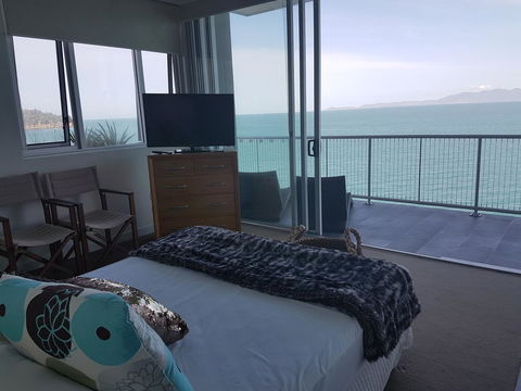 Penthouse On Bright Point - Accommodation NSW 7