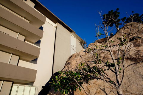 Penthouse On Bright Point - Accommodation NSW 17