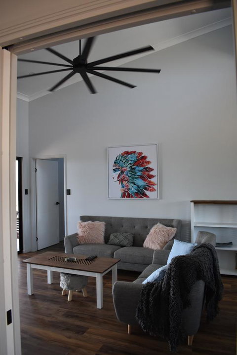 Ironbark House - Accommodation NSW 15