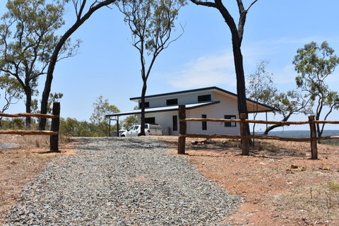 Ironbark House - Accommodation NSW 0