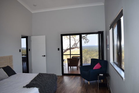 Ironbark House - Accommodation NSW 42