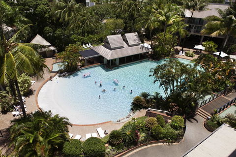 Novotel Cairns Oasis Resort - Accommodation NSW 37