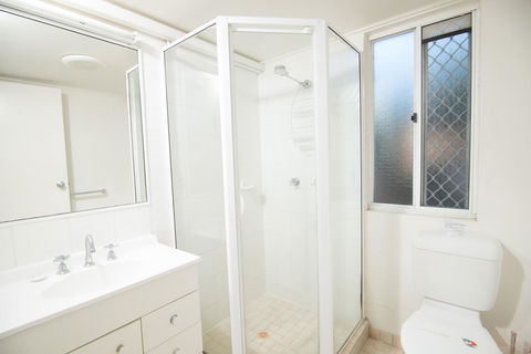 Bay Of Palms - Accommodation NSW 33