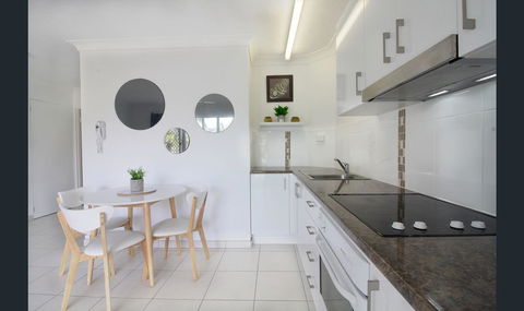 Bay Of Palms - Accommodation NSW 3