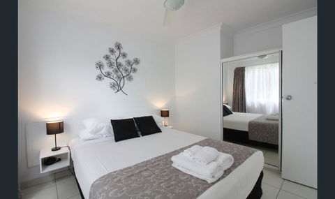 Bay Of Palms - Accommodation NSW 7