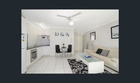 Bay Of Palms - Accommodation NSW 27