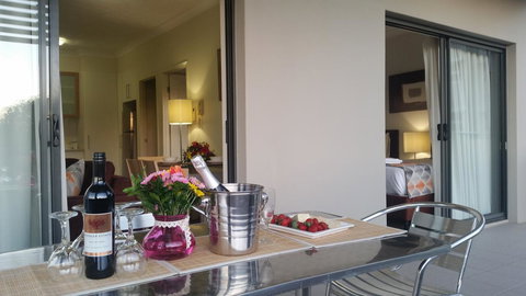 La Vida On Anzac - Accommodation NSW 36