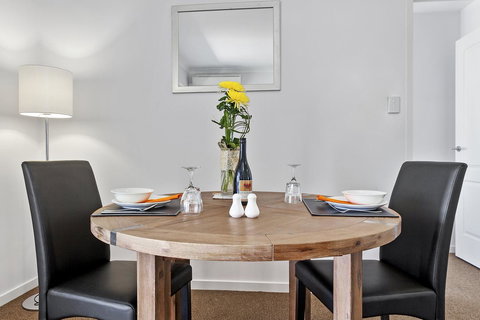 La Vida On Anzac - Accommodation NSW 24