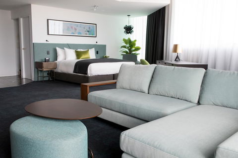 Eatons Hill Hotel - Accommodation NSW 43