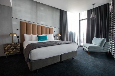 Eatons Hill Hotel - Accommodation NSW 30