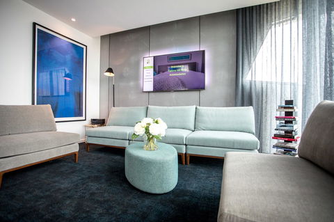 Eatons Hill Hotel - Accommodation NSW 32