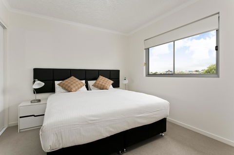 Arise Princess Regent Apartments - Accommodation NSW 12