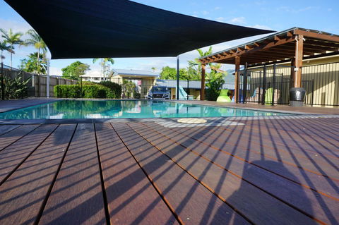 YAL Cairns - A Motel That Makes A Difference - Accommodation NSW 24