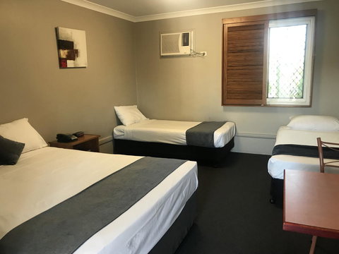 Cosmopolitan Motel & Serviced Apartments - Accommodation NSW 17