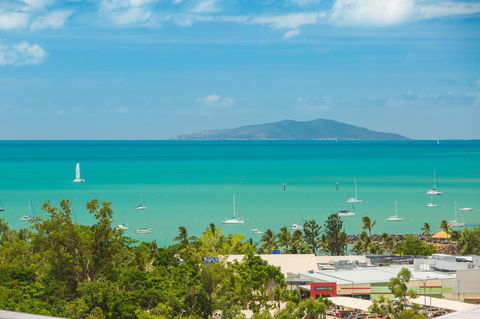 Azure Sea Whitsunday Resort - Accommodation NSW 39