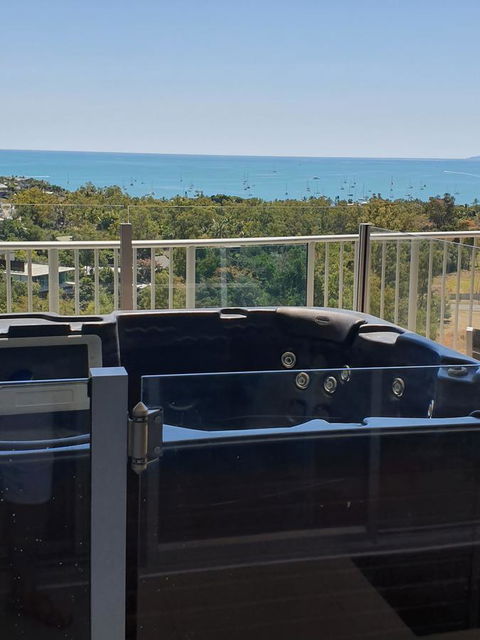 Azure Sea Whitsunday Resort - Accommodation NSW 20