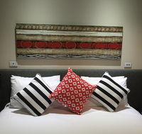 Calamvale Hotel Suites and Conference Centre - Accommodation NSW