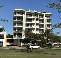 Meridian Alex Beach Apartments - Accommodation NSW