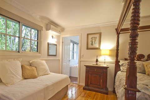 Curtis Falls Cottage - Accommodation NSW 20