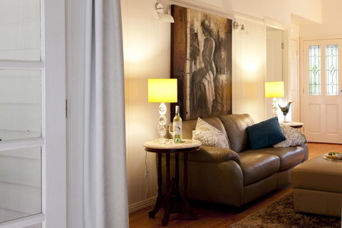 Curtis Falls Cottage - Accommodation NSW 17