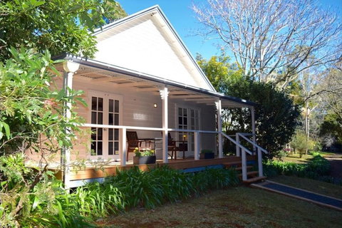 Curtis Falls Cottage - Accommodation NSW 0