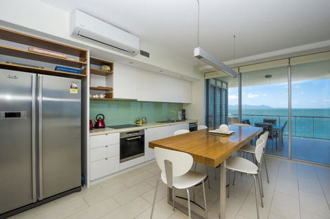 1 Bright Point Apartment 4201 - Accommodation NSW 13