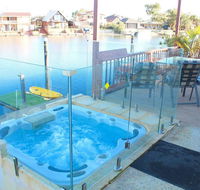 Waterside Resort Style - Accommodation NSW