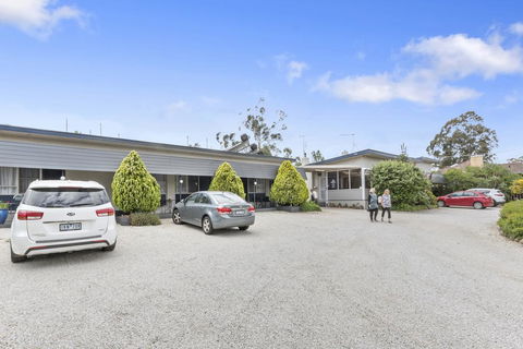 Wattle Grove Motel Maryborough - Accommodation NSW 2