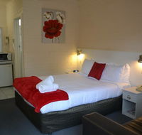 Wattle Motel - Accommodation NSW