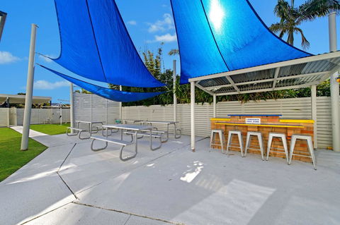 WAVES ON MAIN, 4/1 MAIN STREET - Accommodation NSW 2
