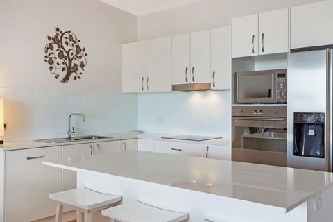 Wharf Apartment Unit 15 - Accommodation NSW 1