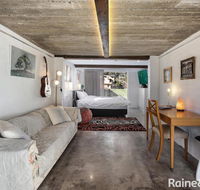 White Beach Studio - 42a Ash Street - Accommodation NSW