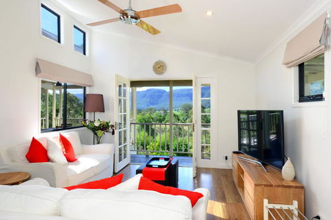 Wild Rose Cottage- Kiaroo, Kangaroo Valley - Accommodation NSW 2