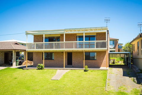 Williams Wonder - Large Beach House - Accommodation NSW 0