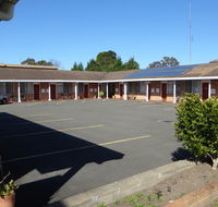 Windmill Motel - Accommodation NSW