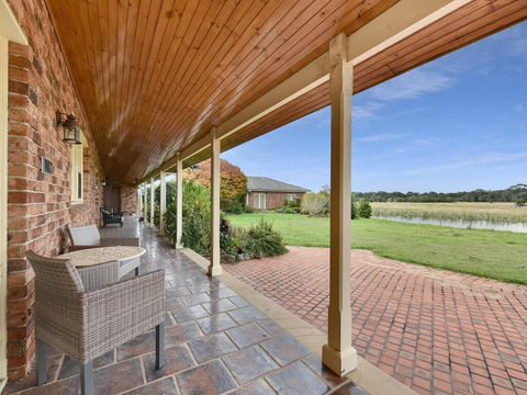 Wine Country Homestead Estate - Accommodation NSW 2