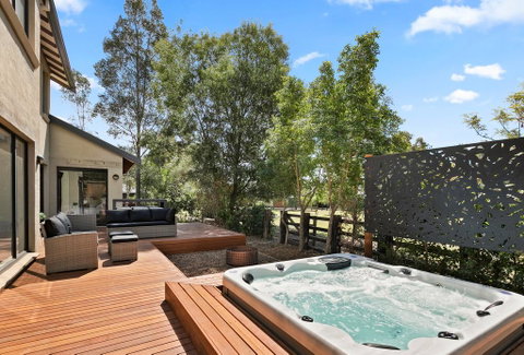 Wine Down - Accommodation NSW 0