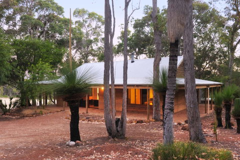 Woodstone Possum Cottage - Accommodation NSW 0