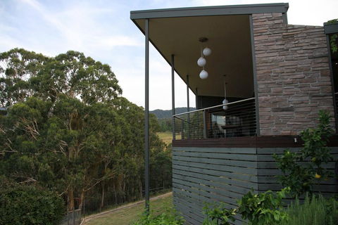 Woollybutt - Accommodation NSW 2
