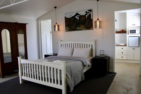 Wormwood Studio - Accommodation NSW 1