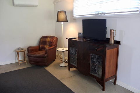Wormwood Studio - Accommodation NSW 2