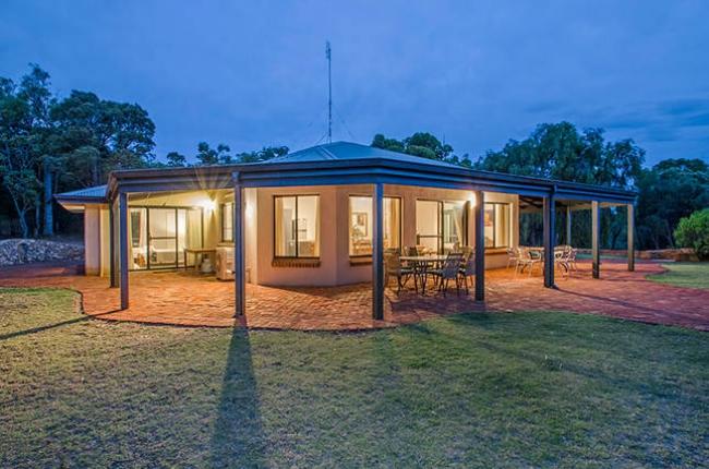 Crooked Brook WA Accommodation NSW