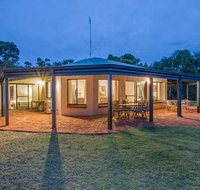 Yallingup Pet Friendly Bush Retreat - Accommodation NSW