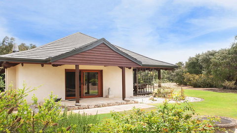 Yallingup Retreat - Accommodation NSW 2