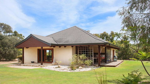 Yallingup Retreat - Accommodation NSW 0